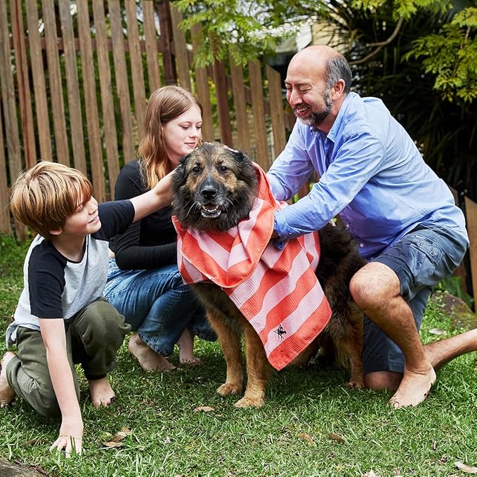 Dock & Bay Pet Towel - Super Absorbent & Quick Drying Dog Towels with Bag - 100% Recycled - Canine Coral, Large (120x70cm, 47x27)