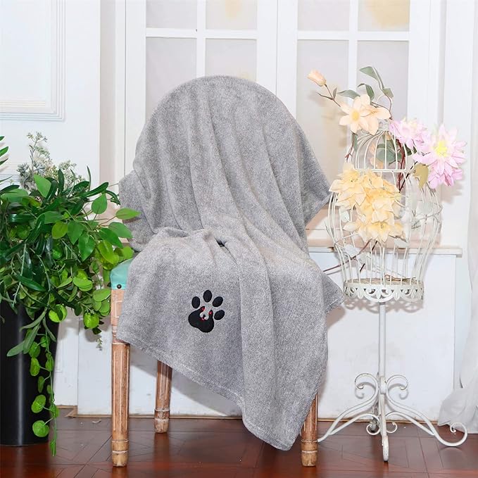 Extra Large Dog Towels for Drying Dogs Super Absorbent Soft Microfiber Pet Bath Grooming Towel for Dogs Cats and Other Pets (XL-55" * 36", Grey)